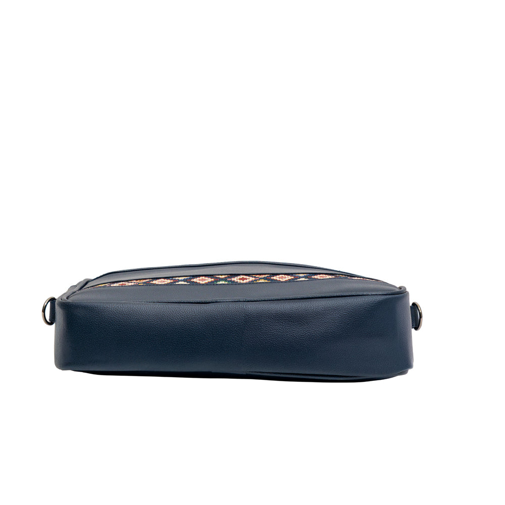 Navy Blue Ethnic Diamond Border Faux Leather Laptop Messenger Bag (Model: OMZ345)
