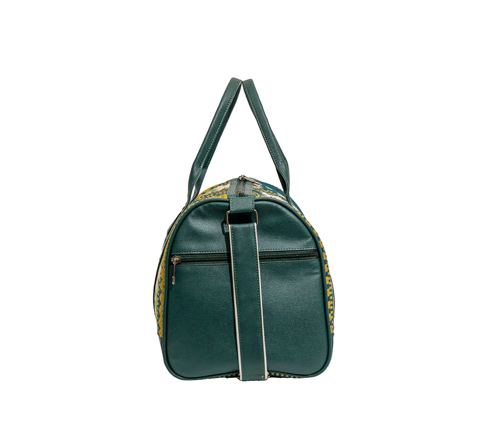 Ethnic Jacquard Print Travel Duffle Bag (Model: OMZ101)