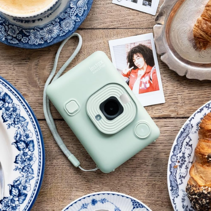 Fujifilm INSTAX Mini LIPLAY Hybrid Instant Camera