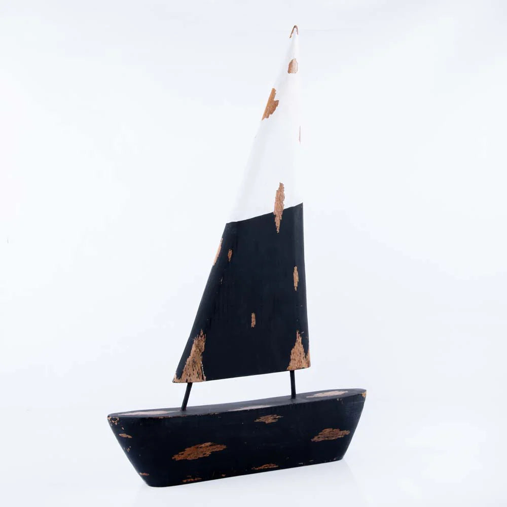 Dinghy Table Décor